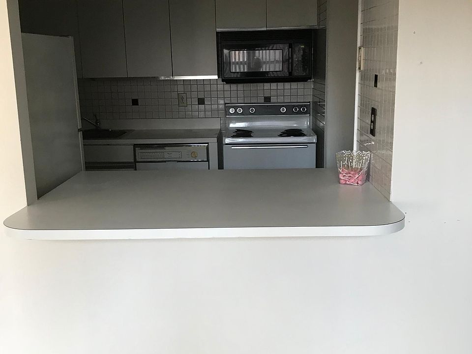 1st image of 111 Mulberry St
