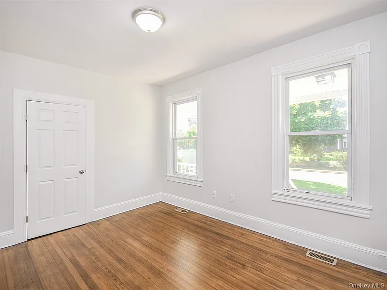 114 Sea Cliff Ave #1 — Photo 14
