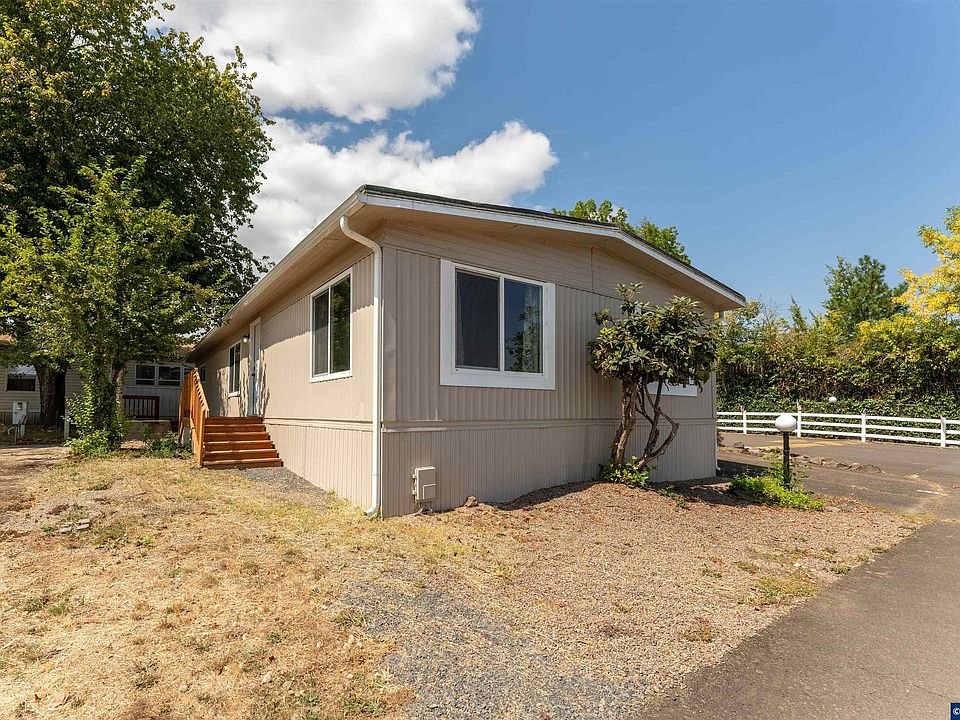1st image of 5055 Elliott Cir Unit 8