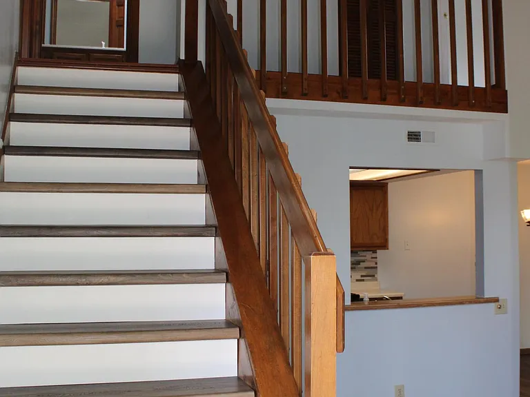 6034 Sawmill Woods Dr — Photo 8