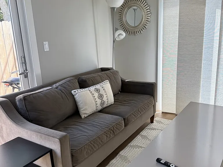 Abernathy Dr — Photo 16