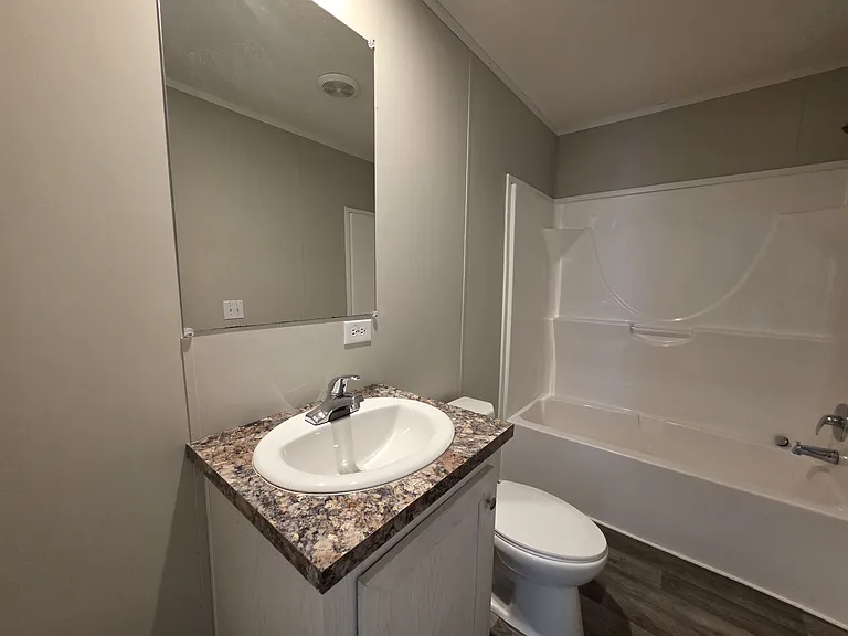 Pineview Estates — Photo 31