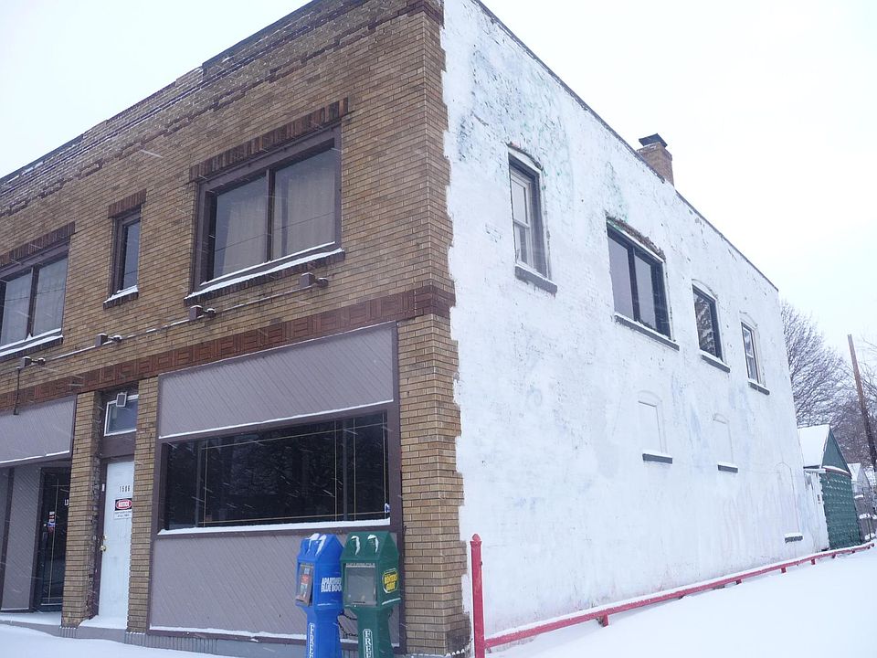 1506 Dewey Ave