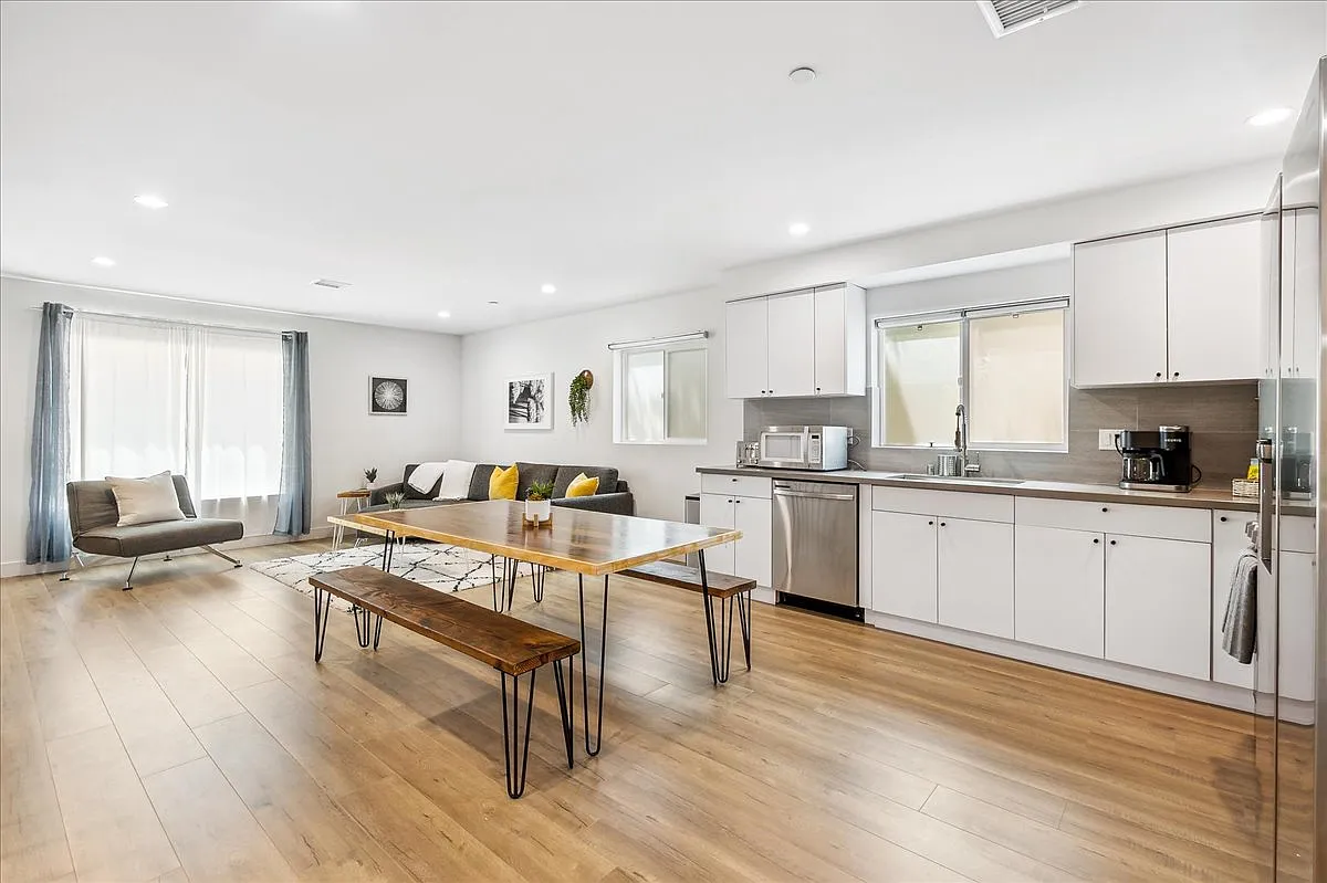 4 bed, 1500 sqft, $6,500 — Photo 4