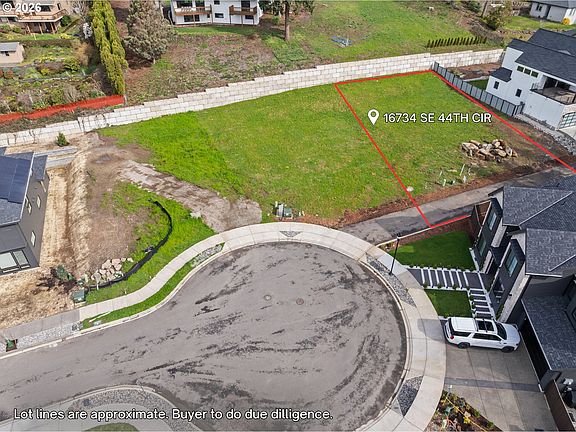 3rd image of 16734 SE 44th Cir