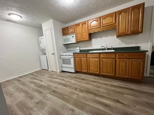 3-24 N Washington St, Worthington, IN 47471