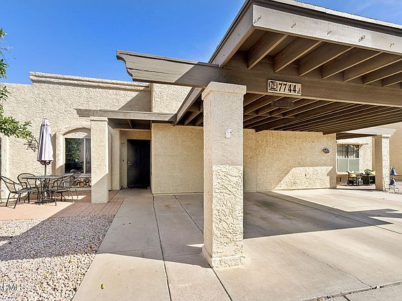 3rd image of 7744 E PARK VIEW Drive