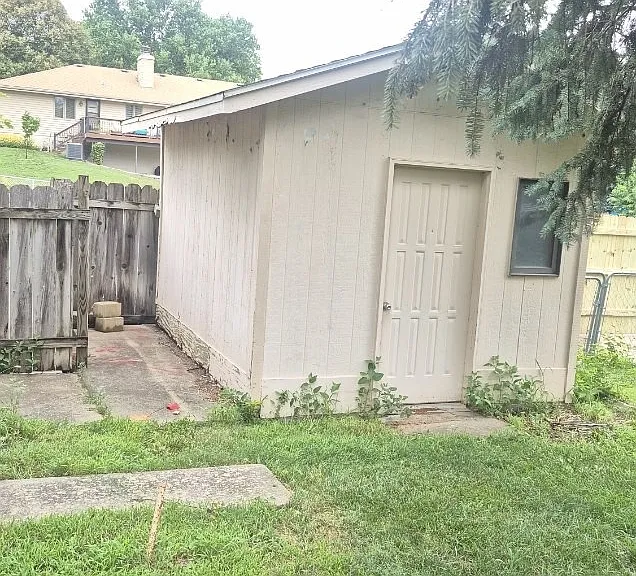 12818 Emiline St — Photo 23