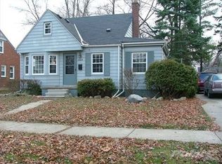 1369 Columbia Rd, Berkley, MI 48072