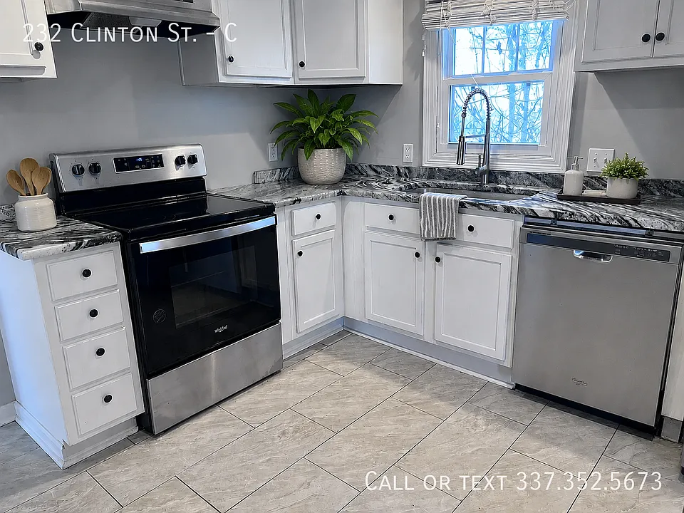 232 Clinton St #C