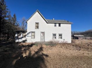 30086 Valleyview Rd, Dakota, MN 55925