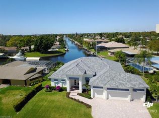 6548 E Town And River Dr, Fort Myers, FL 33919