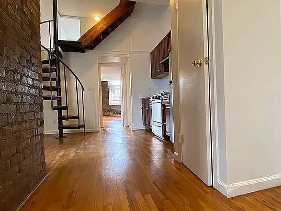 5th image of 57 Pitt St APT 20