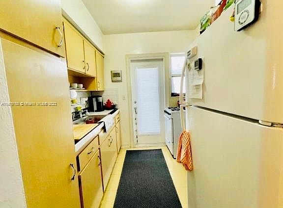 1st image of 1228 Pennsylvania Ave APT 15