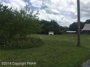 1830 Ackermanville Rd, Bangor, PA 18013