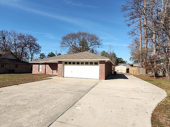2nd image of 132 Greenleaf Dr