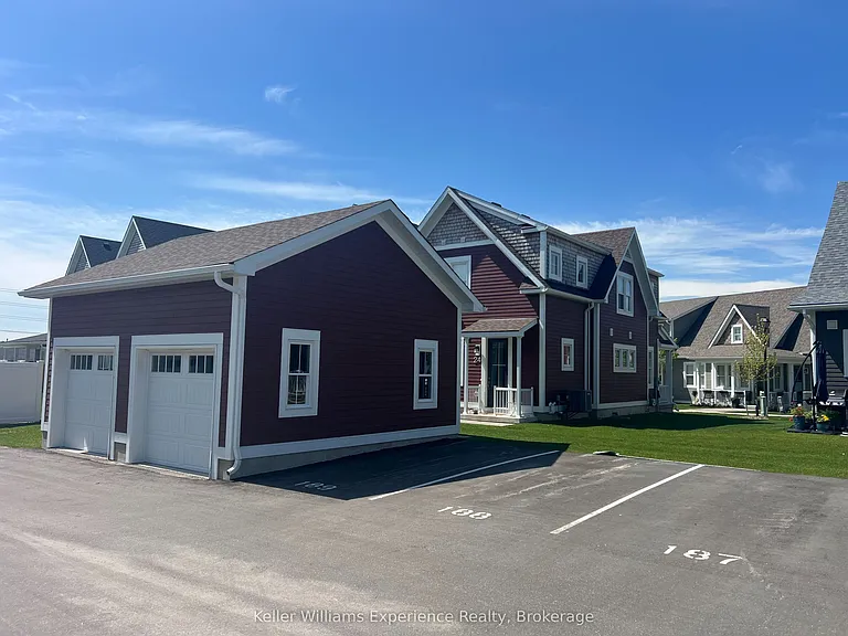 24 Danielle Cres — Photo 19