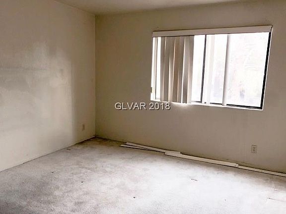 5th image of 5064 S Rainbow Blvd Unit 202