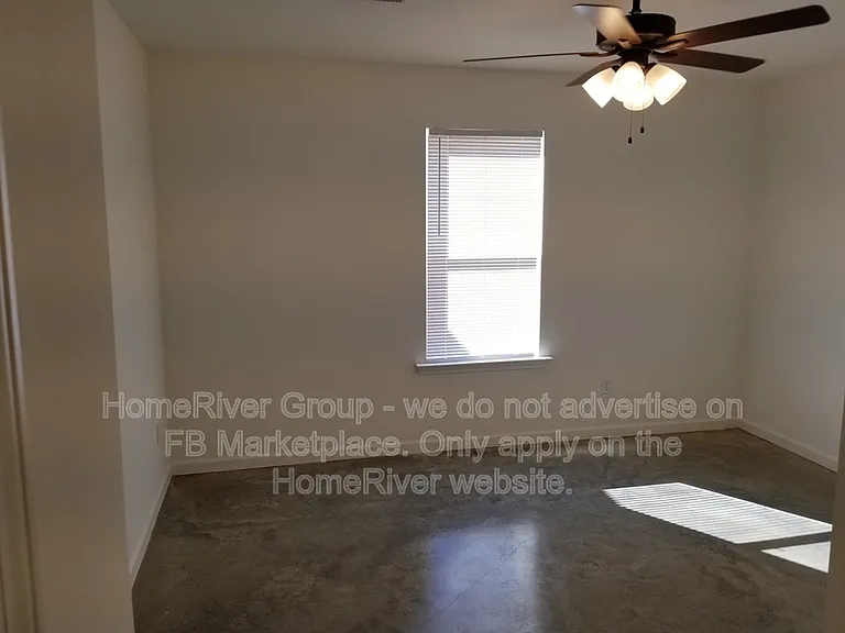 3848 Ajanders Dr — Photo 10