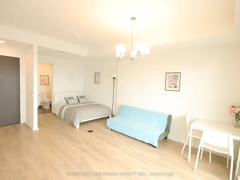 197 Yonge St #5508 — Photo 5