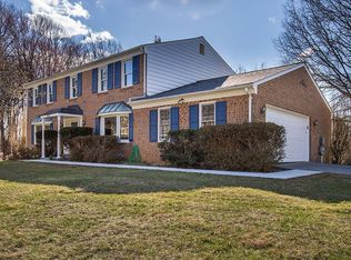 16520 Cavalry Dr, Rockville, MD 20853