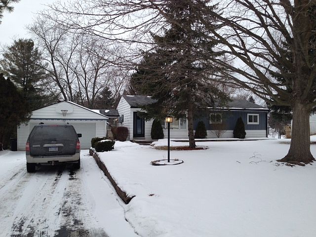 1st image of 2566 Holland St