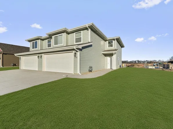 2755 Amelia Ln, Salina, KS 67401