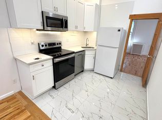 195 Calyer St #4, Brooklyn, NY 11222