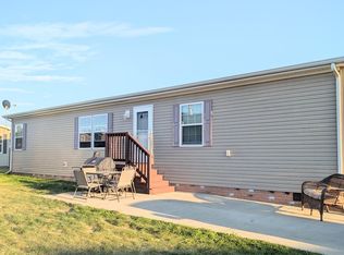 6272 Chadwick Ave, Fenton, MI 48430