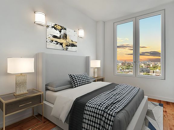 2nd image of 17 Somers St #4G