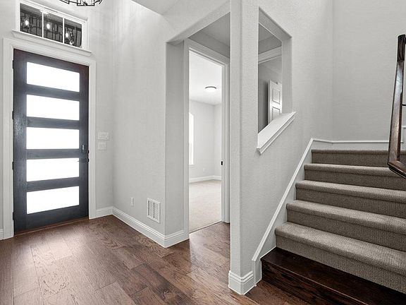 2nd image of 10846 Grayhead Dr