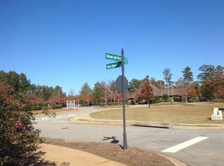 8 Black Diamond Dr, Fairburn, GA 30213