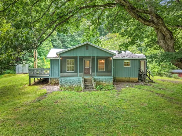 59 Hummingbird Ln, Franklin, NC 28734