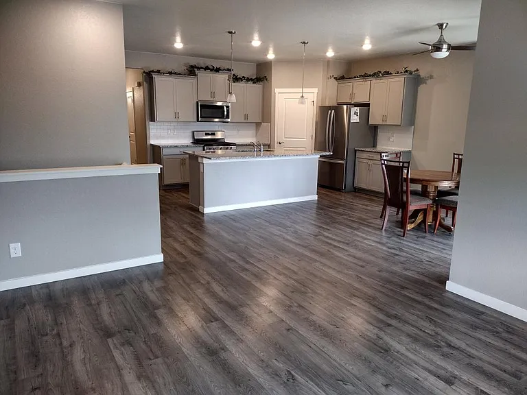 14563 Piedmontese Dr — Photo 5