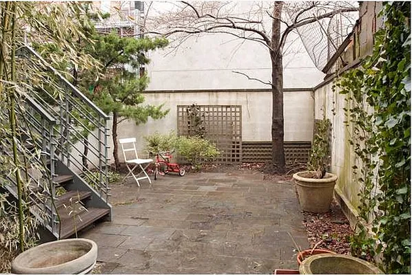 Rented by Realty Collective | media 15