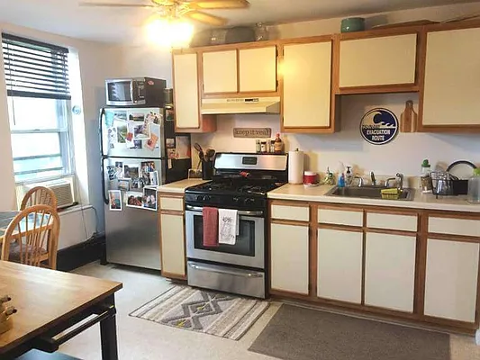 Rented by D'Andrea Craig Realty | media 7