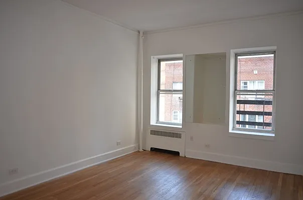 Rented by Vickers Realty | media 6