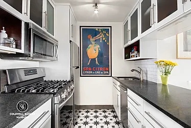 Sold by Coldwell Banker Warburg