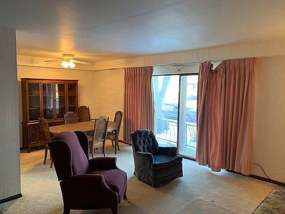 2nd image of 22641 Pleasant Dr APT 6