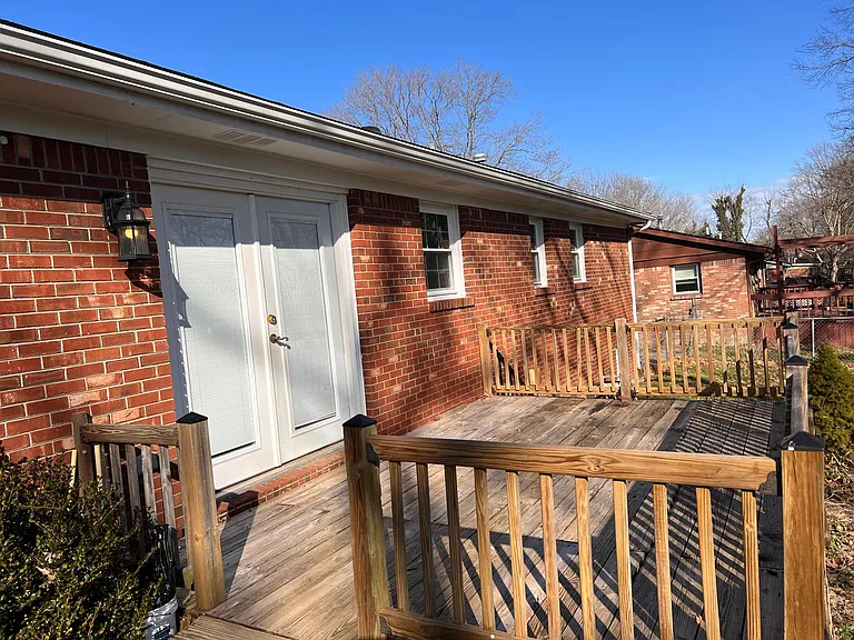 407 Knobview Dr — Photo 16