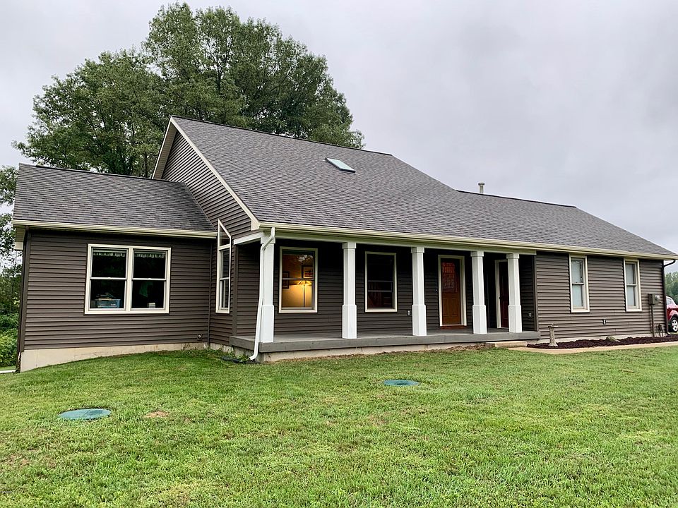 1st image of 9665 Coldwater Creek Dr NE