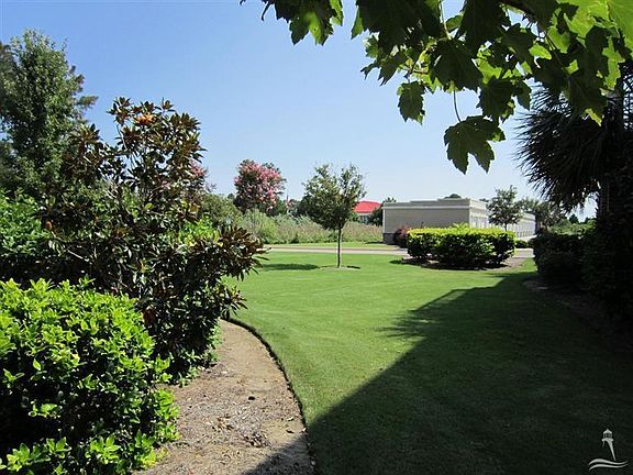 2nd image of 4136 Vanessa Drive #3