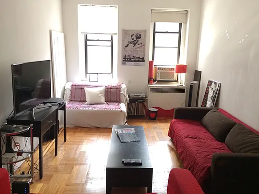 Rented by Pink Stone Realty LLC | media 20