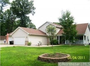 29713 Pine Oak Ln NW, Isanti, MN 55040