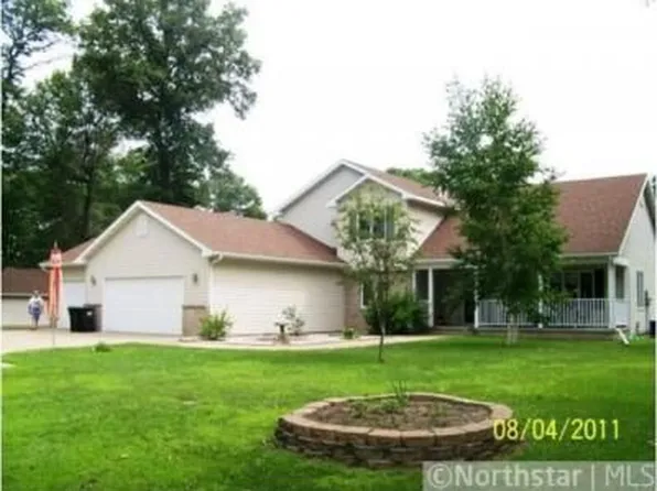 29713 Pine Oak Ln NW, Isanti, MN 55040