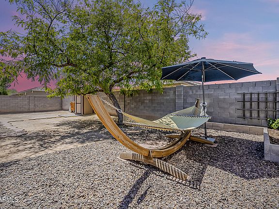 4th image of 16523 W DESERT BLOOM Street