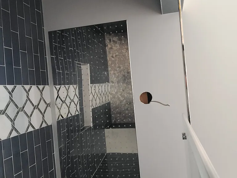 43 Whitfield St #3 — Photo 16