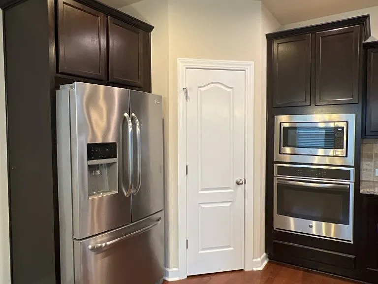 579 Crossland Dr — Photo 35
