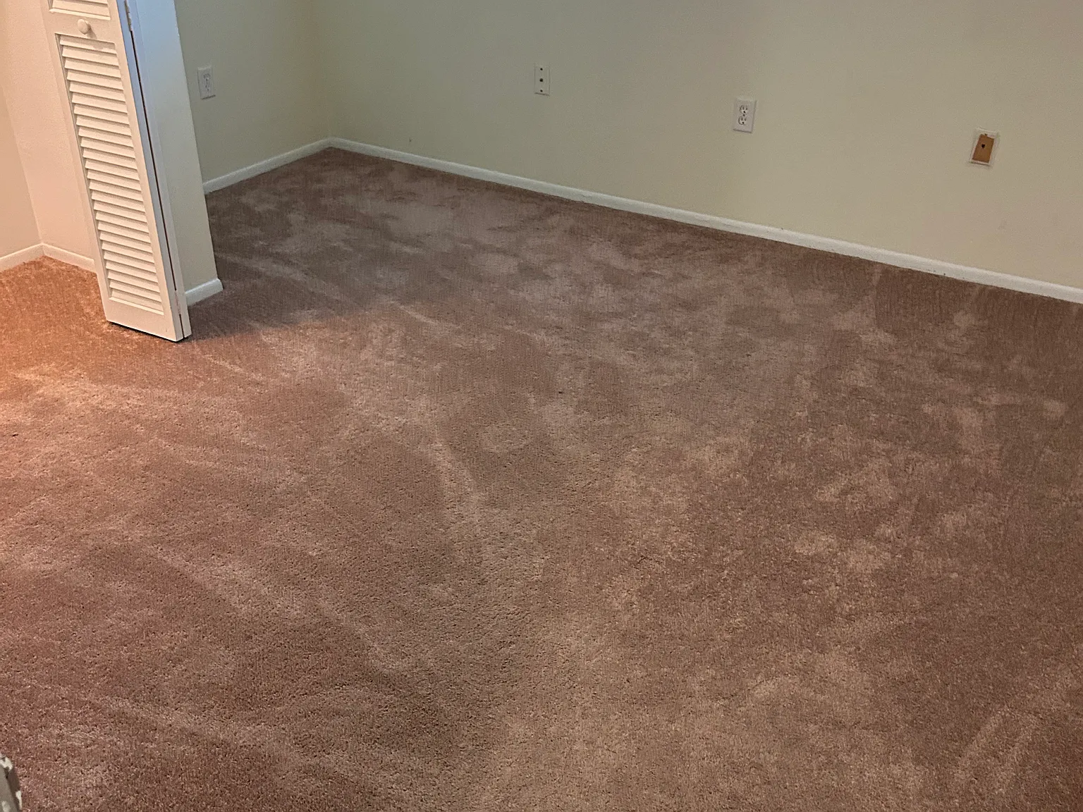 2 bed, 900 sqft, $1,480 — Photo 2