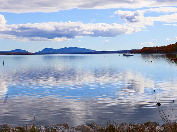 4th image of 967 Newbury Neck Road